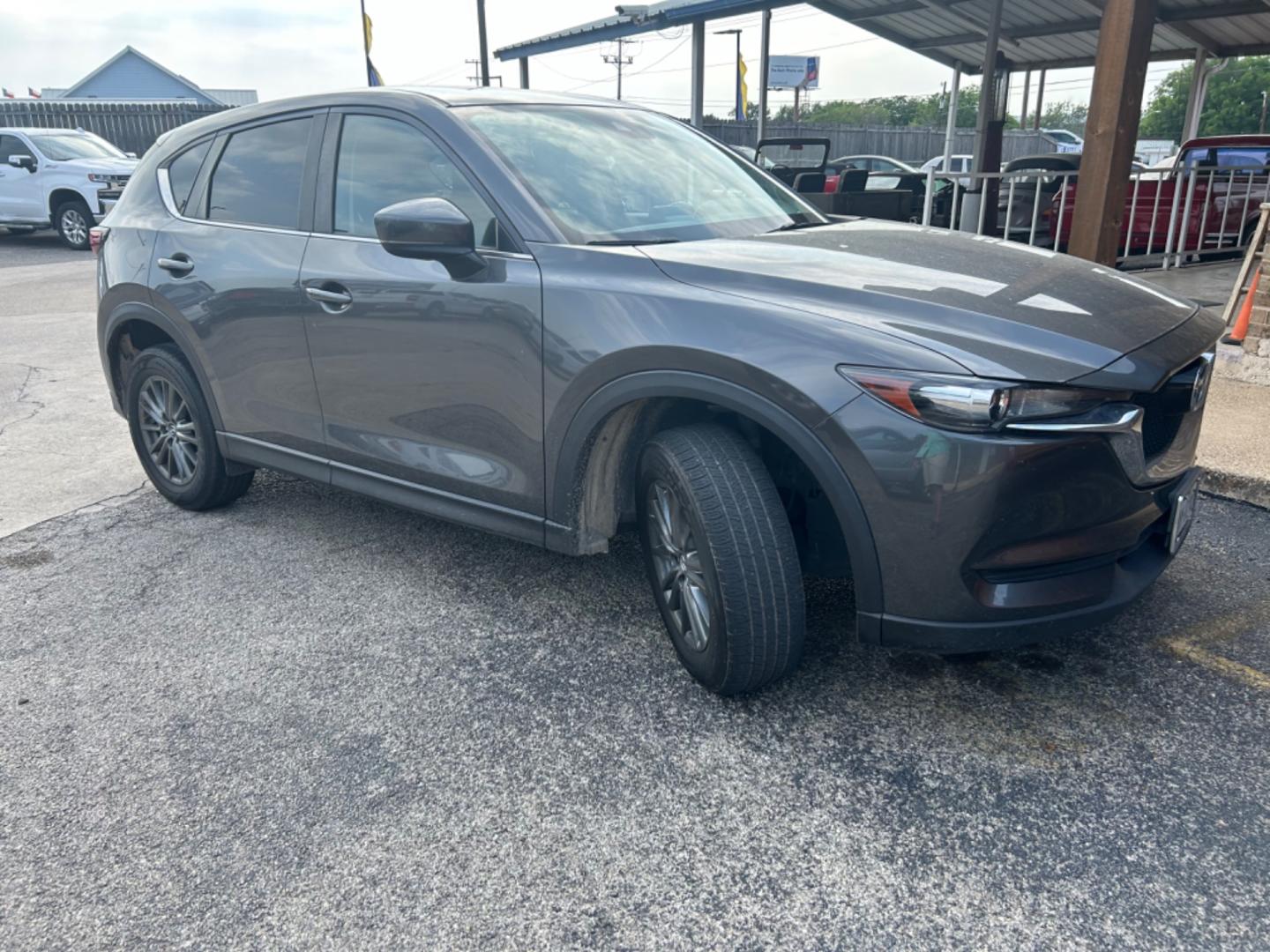 2017 Grey Mazda CX-5 (JM3KFACL8H0) , located at 1687 Business 35 S, New Braunfels, TX, 78130, (830) 625-7159, 29.655487, -98.051491 - Photo#3
